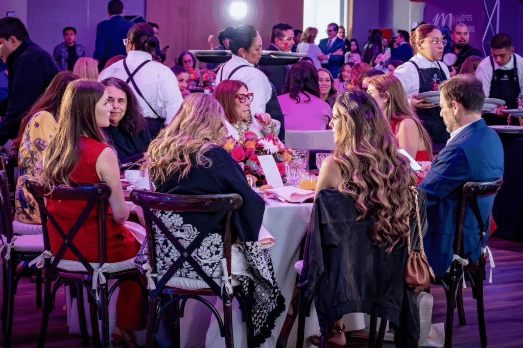 Women nigth Digital Commerce